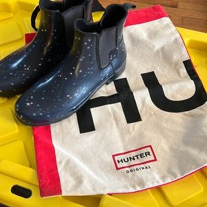 Blue Hunter rain boots